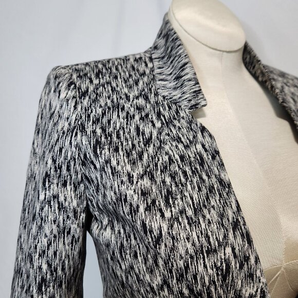 express Black White Patterned Blazer Jacket - Size 8 - Picture 4 of 14